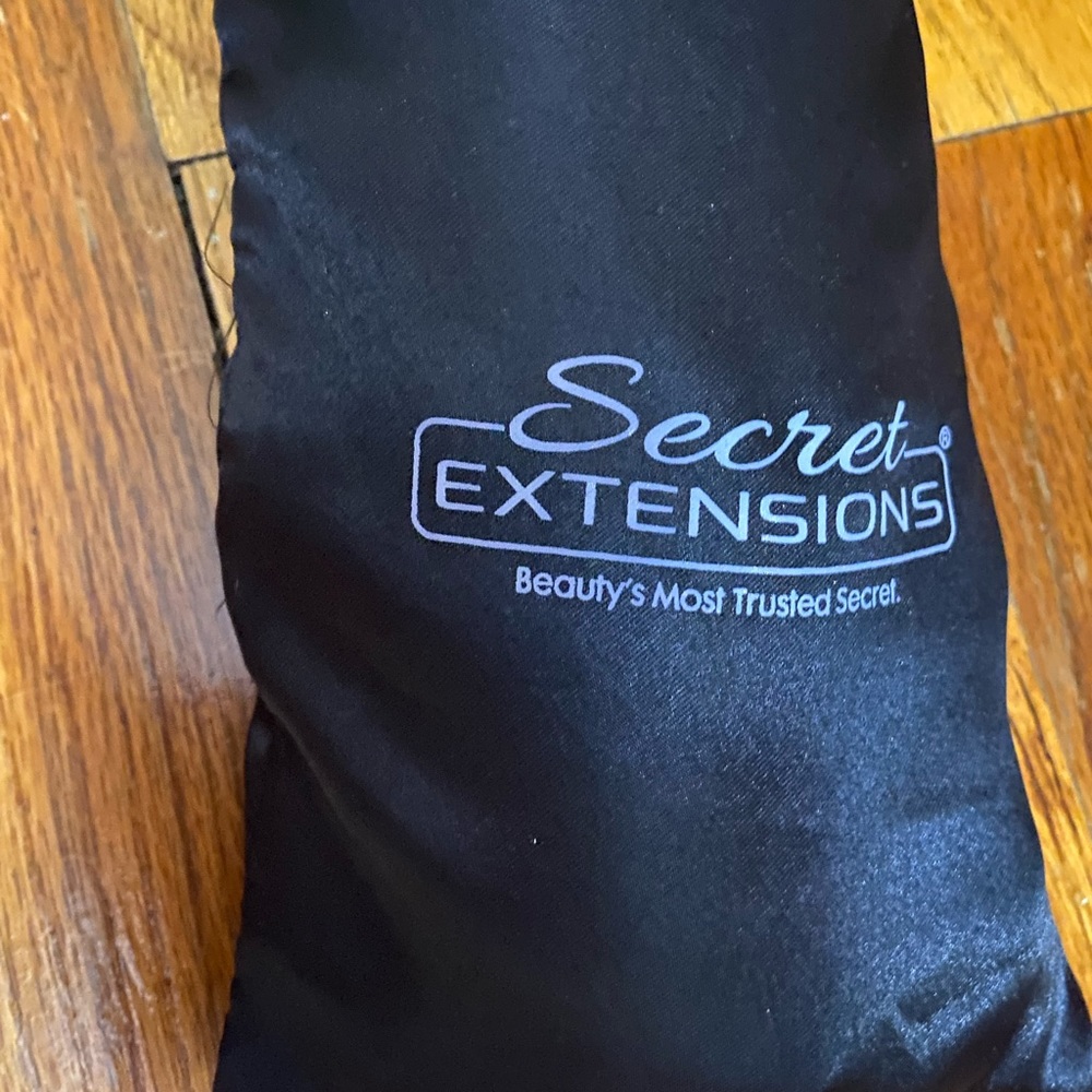 Secret Extensions - Picture 2 of 3